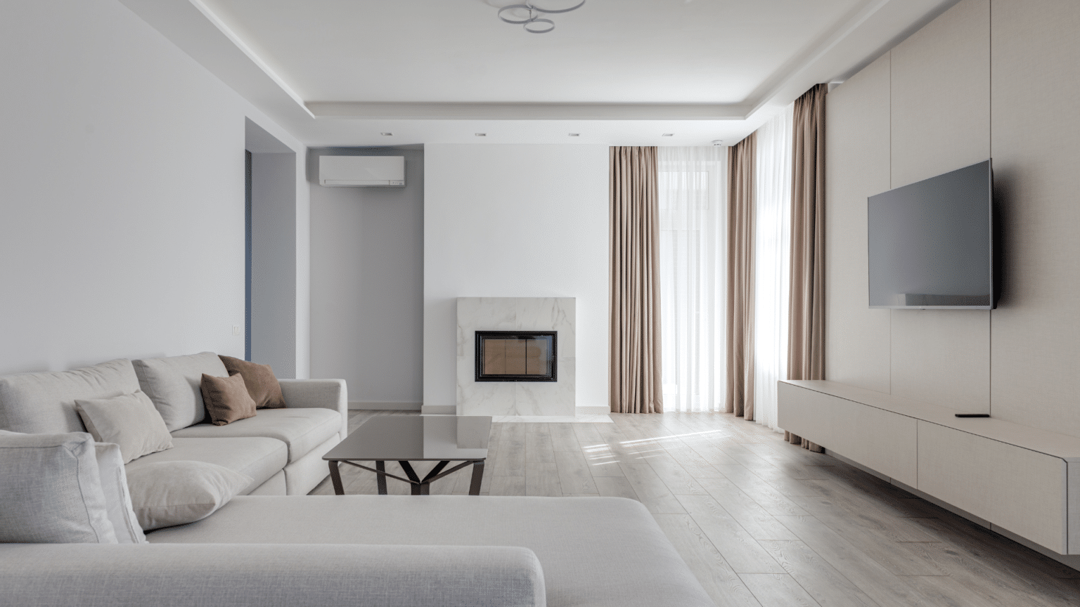 Need to get rid of an old lounge or sofa? Amigo Rubbish Removal offers fast and affordable lounge disposal Sydney-wide. We handle all furniture removals with same day service available.